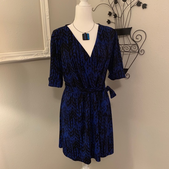 Apt. 9 Dresses & Skirts - APT. 9 - Black & Blue Career Dress - Size XL